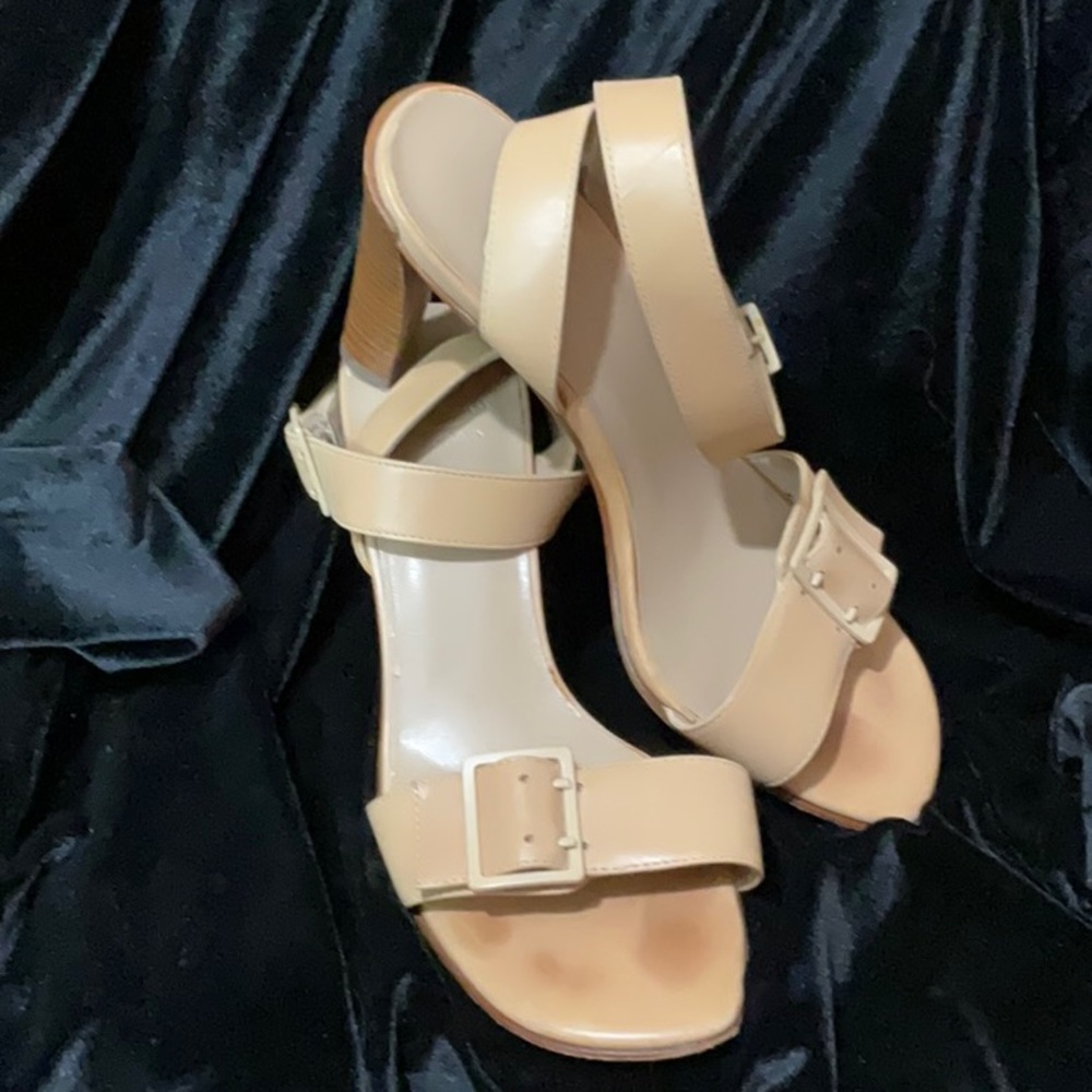 Joan & David nude high heel sandals
